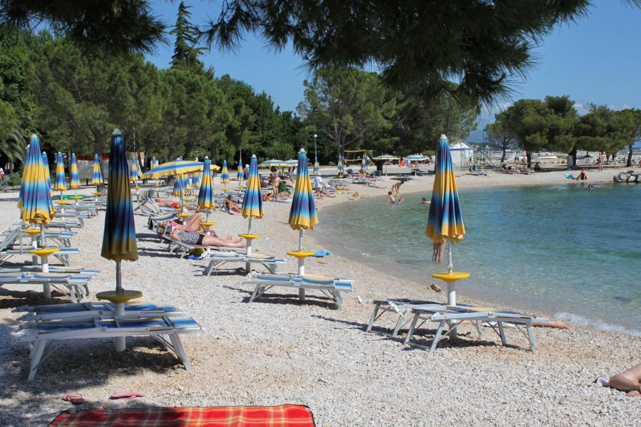 Apartments With A Parking Space Dramalj, Crikvenica - 5576 Exteriör bild
